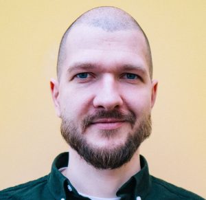 Подкасты как корпоративное медиа: как на них зарабатывать и какие метрики использовать