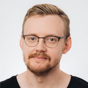 «Иностранный язык — это про возможности и перспективы»: digital-специалисты о том, как знание английского влияет на их зарплаты и карьеры